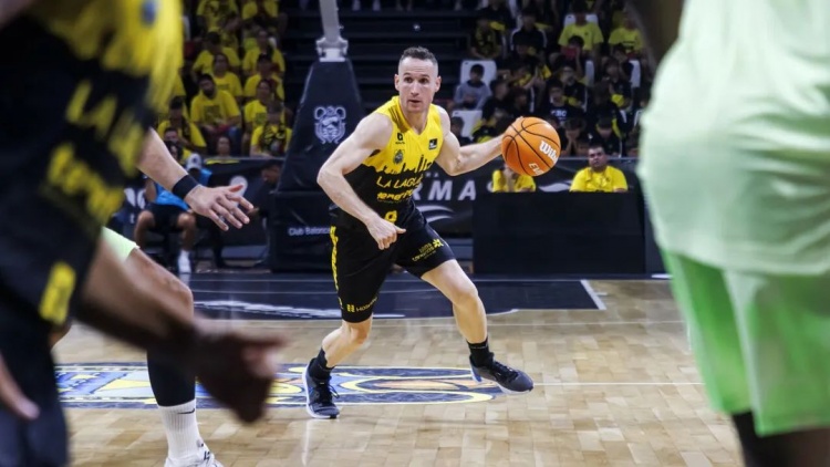 NBA初代老六，，，，，42岁进入生涯巅峰？？！