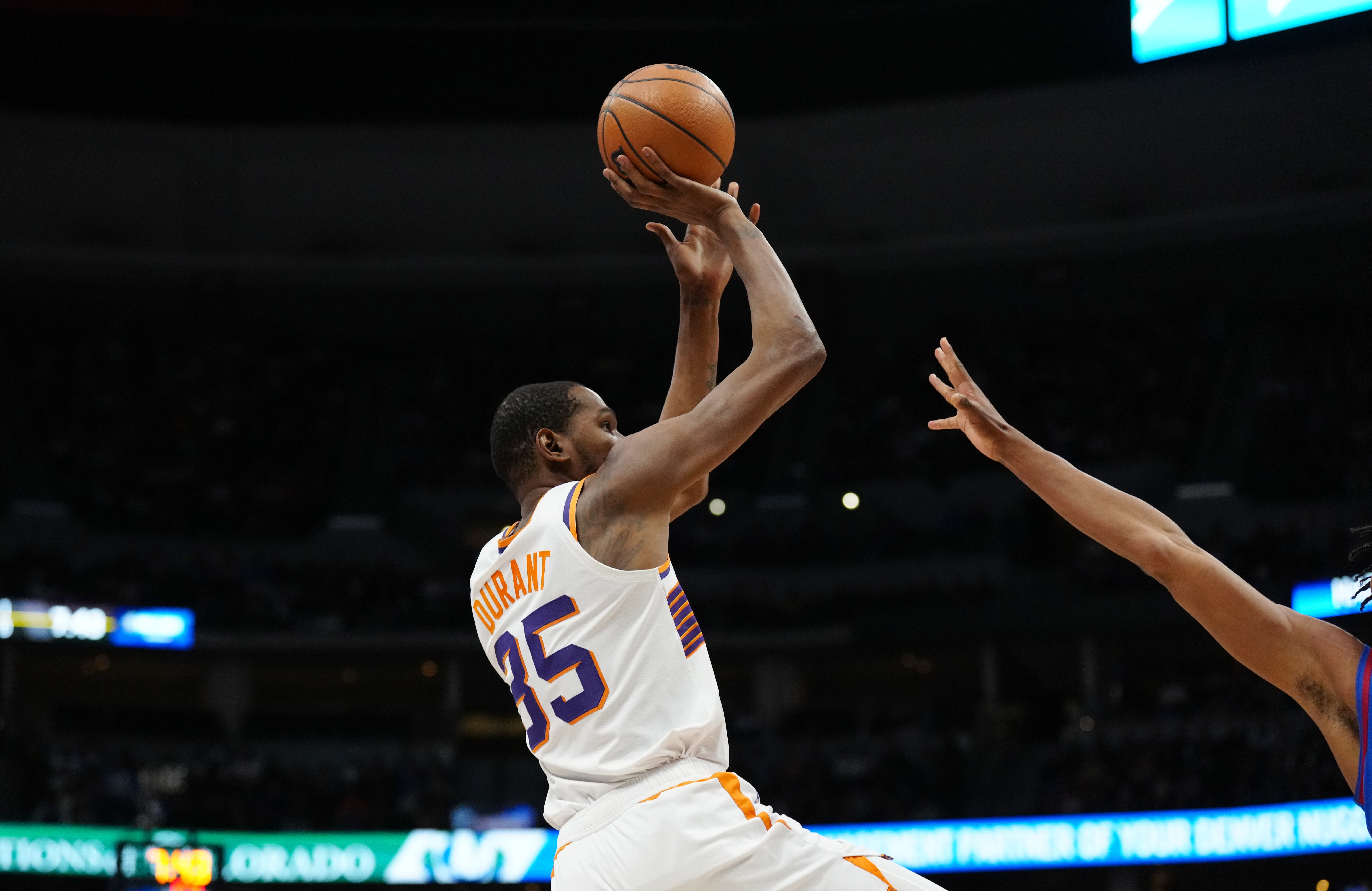 KD：三分将角逐推到新高度 若是你手感不佳时那就别投了
