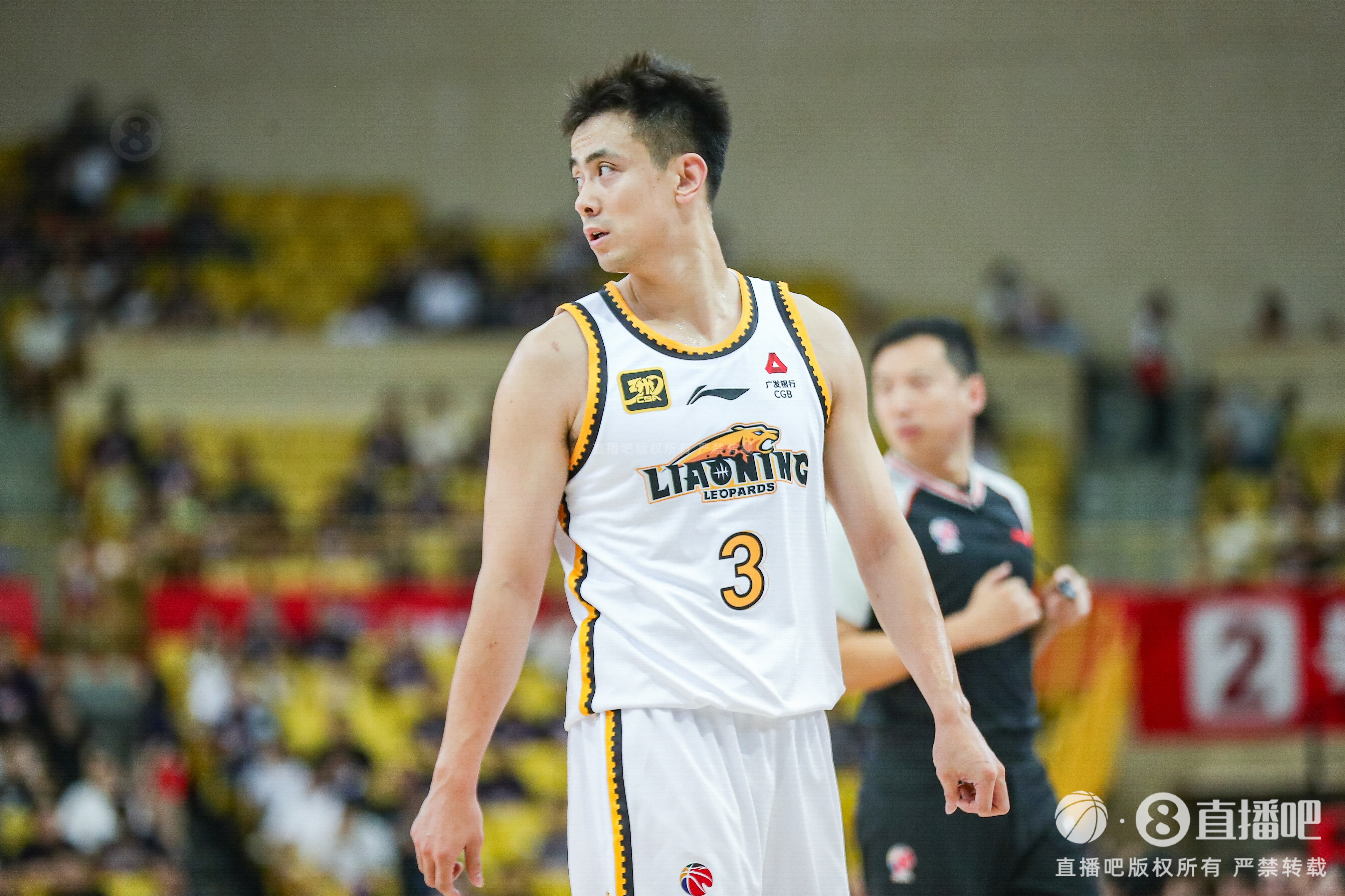 赵继伟：良性职业系统既要；；；；；；ね蹲史嚼 也要包管球员职业尊严