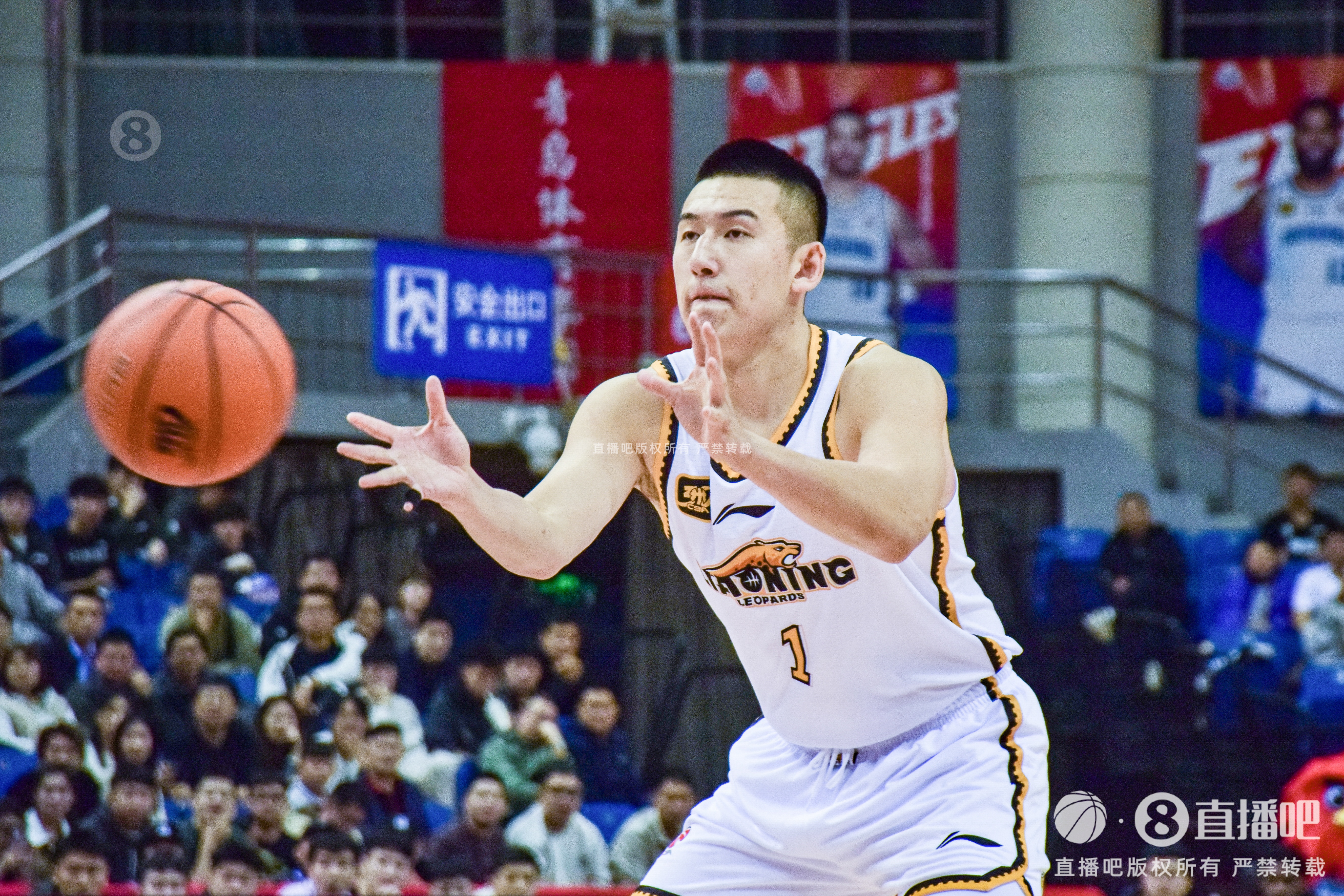 付豪：希望最后几场球各人都不要受伤 健康健康进入季后赛