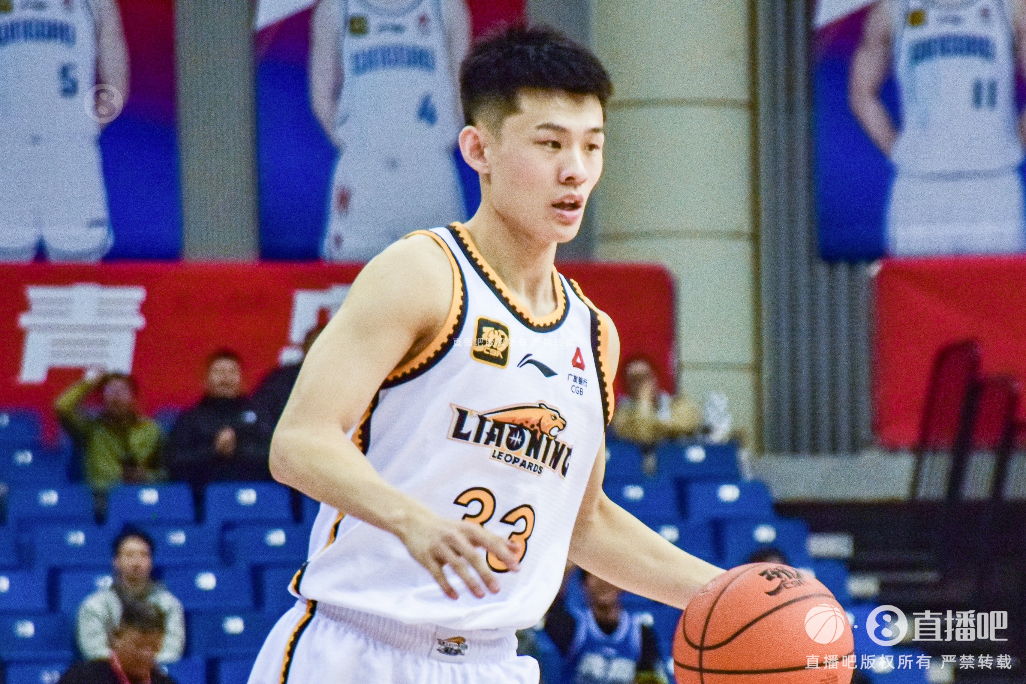 体现可圈可点！王岚嵚替补29分钟 7中5&三分4中2孝顺12分4助2断